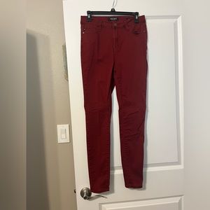 Judy Blue size 7/28 Burgundy/Maroon Jeans GUC
